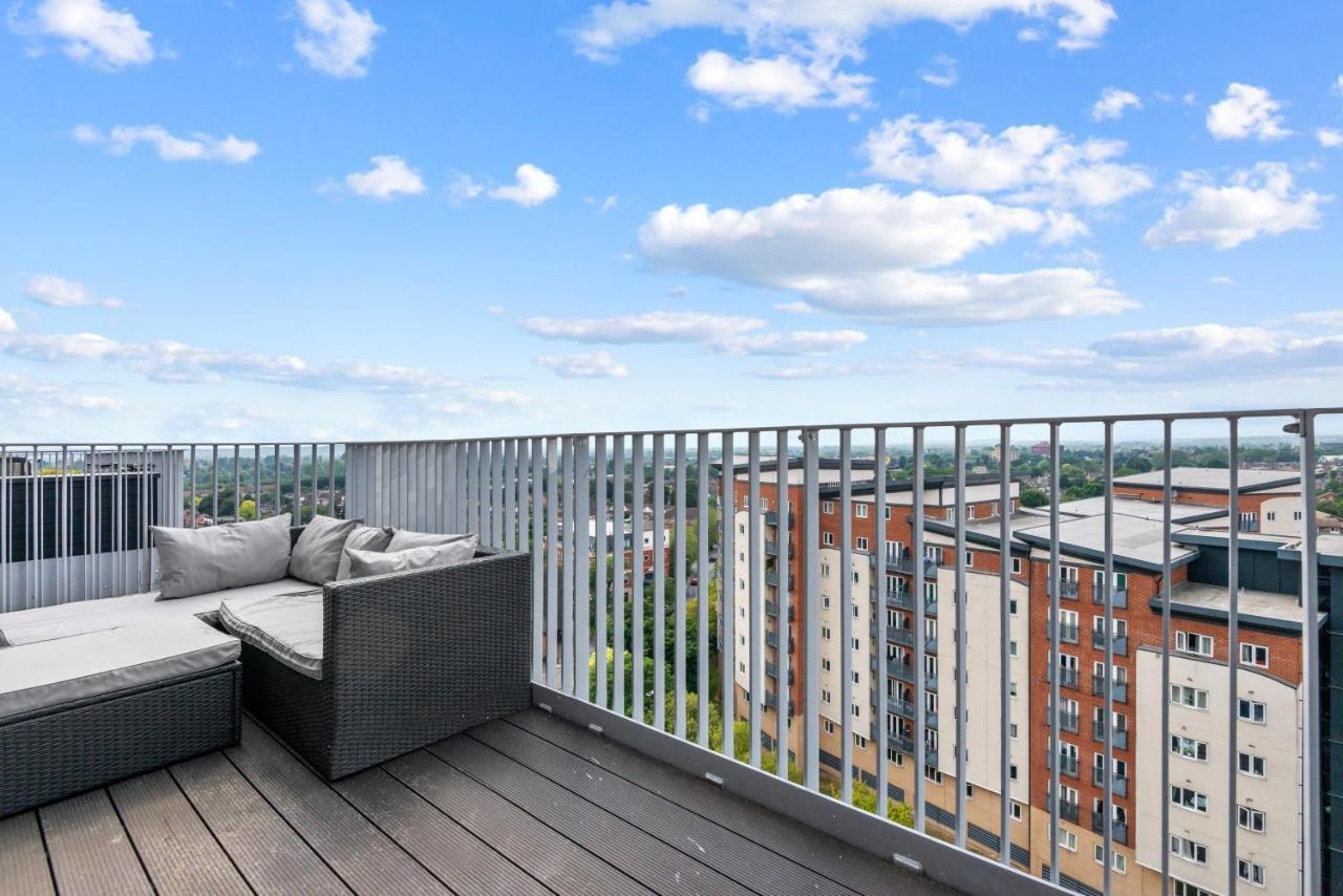 Apartament Penthouse Flat In Slough Center Zewnętrze zdjęcie